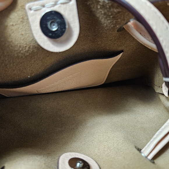 New Without Tags Coach Derby Light Pink Bucket Drawstring Cross Body Bag - Picture 10 of 11